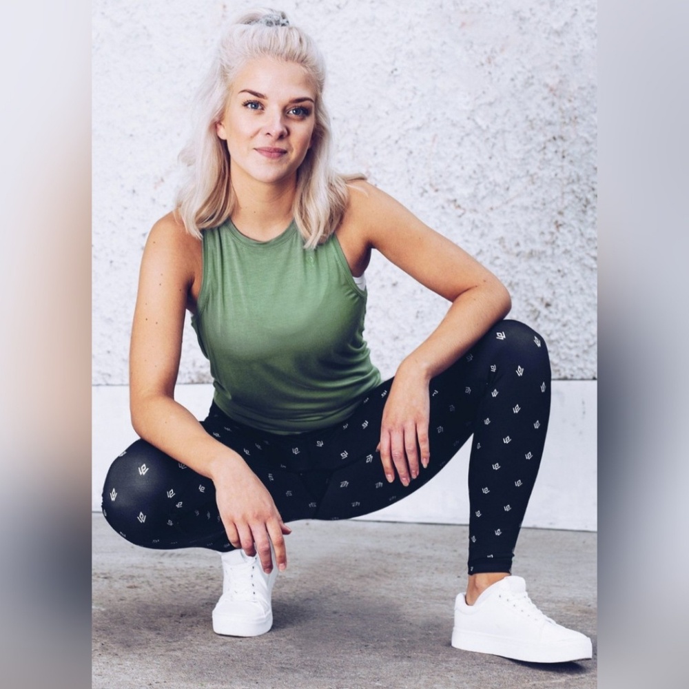 Workout Empire • Monogram Tights • SZ L